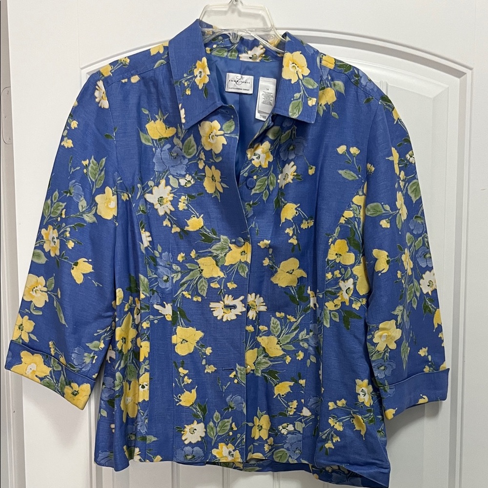 Liz Claiborne Blue Shirt with Yellow Floral Accents